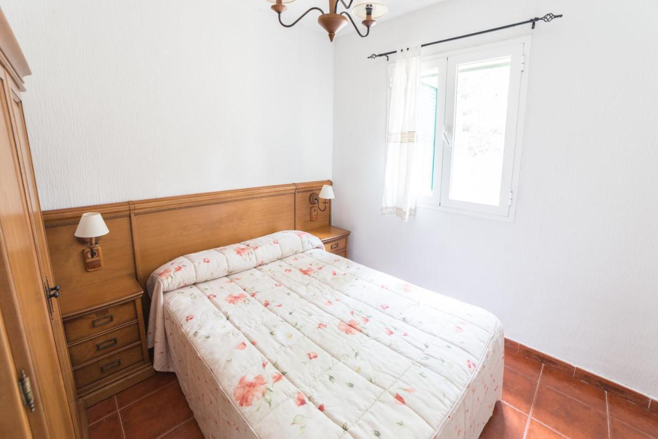 Apartamentos Rurales El Colvillo Trillo Luaran gambar
