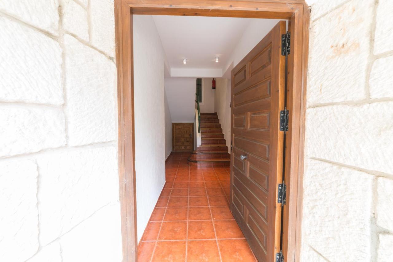 Apartamentos Rurales El Colvillo Trillo Luaran gambar