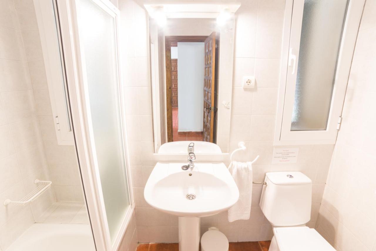 Apartamentos Rurales El Colvillo Trillo Luaran gambar