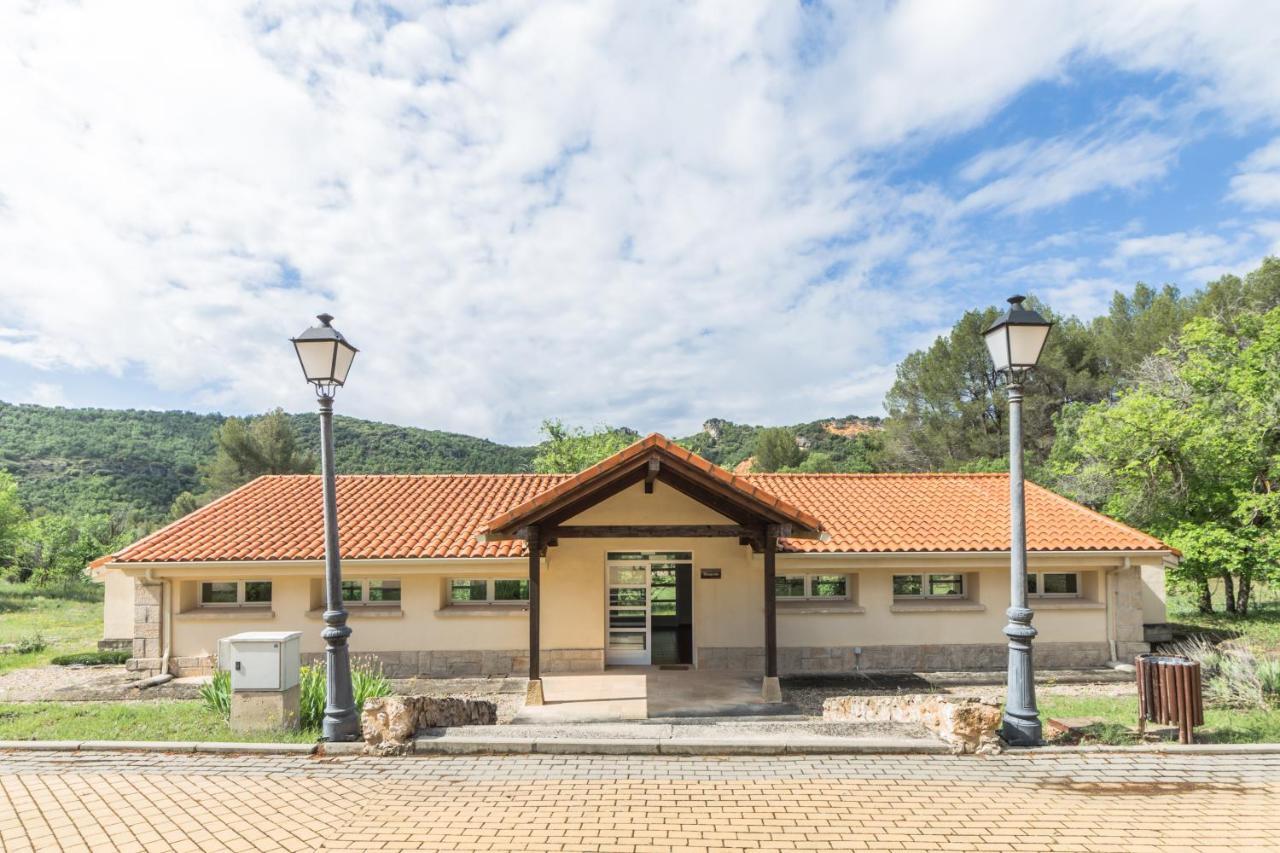 Apartamentos Rurales El Colvillo Trillo Luaran gambar