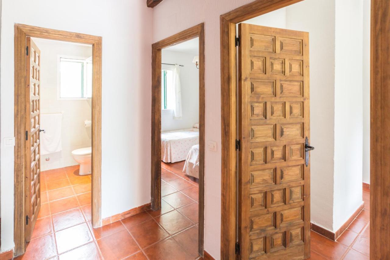 Apartamentos Rurales El Colvillo Trillo Luaran gambar